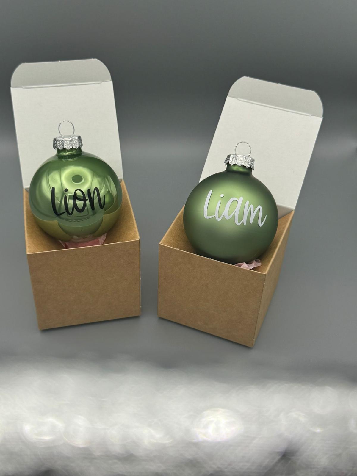 Weihnachtskugeln mit Personalisierung