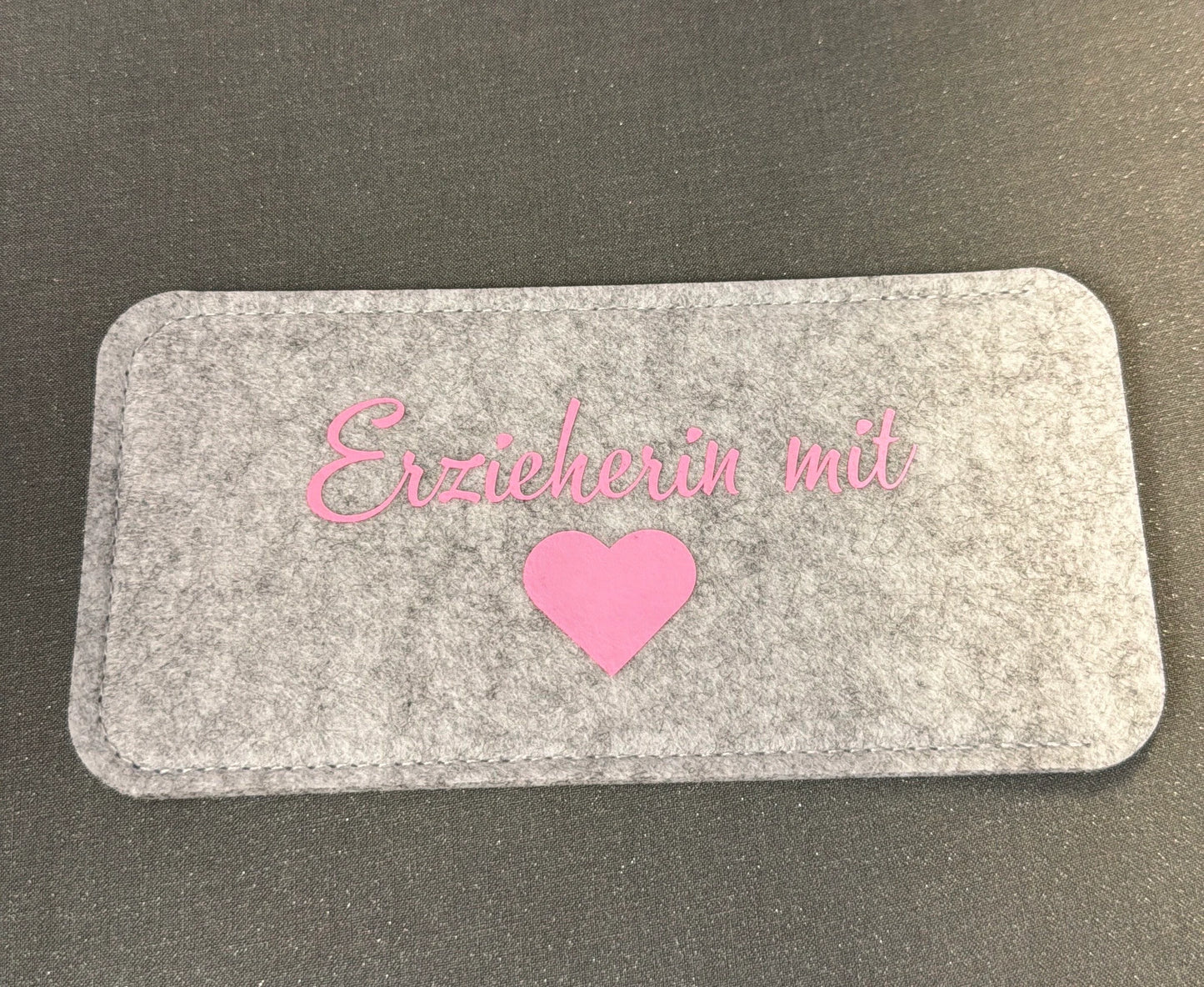 Brillenetui aus Filz, personalisiert