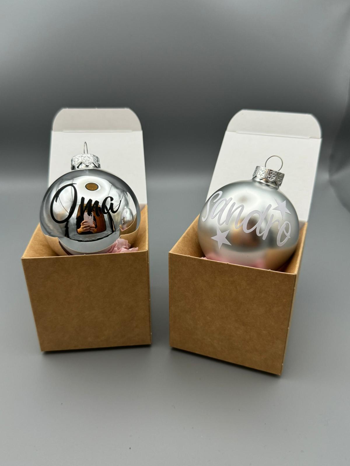 Weihnachtskugeln mit Personalisierung