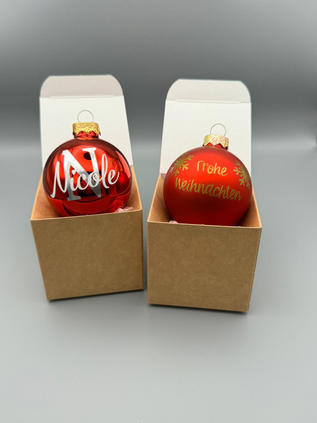 Weihnachtskugeln mit Personalisierung