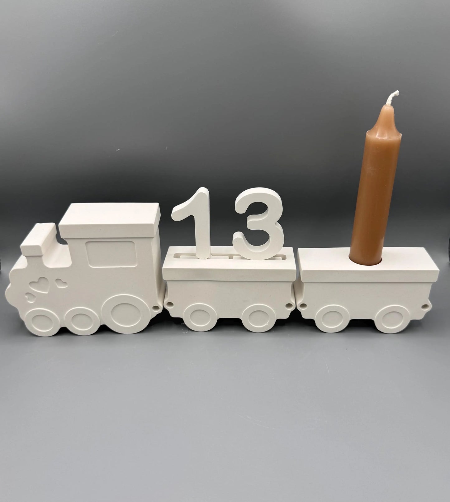 Geburtstagszug inkl. Zahlen 0-9 aus Keraflott/Eisenbahn/Geburtstag/Kerzenhalter